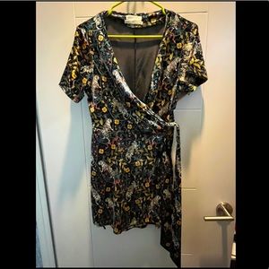 Urban Outfitters Black Velvet Jungle Wrap Dress